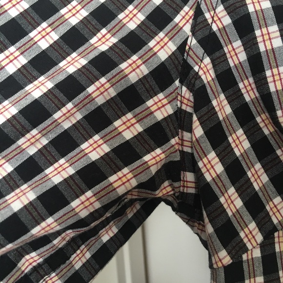 GUESS❓Plaid Stretch Button Up Shirt - Picture 6 of 8